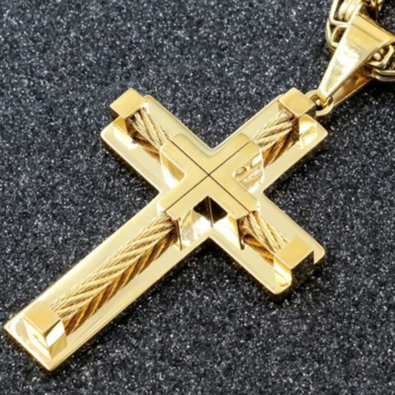 Corrente de Crucifixo - Banhado a Ouro 18K